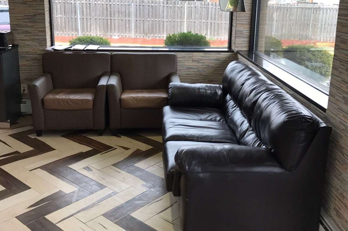 Travelodge By Wyndham Avenel Woodbridge מראה חיצוני תמונה