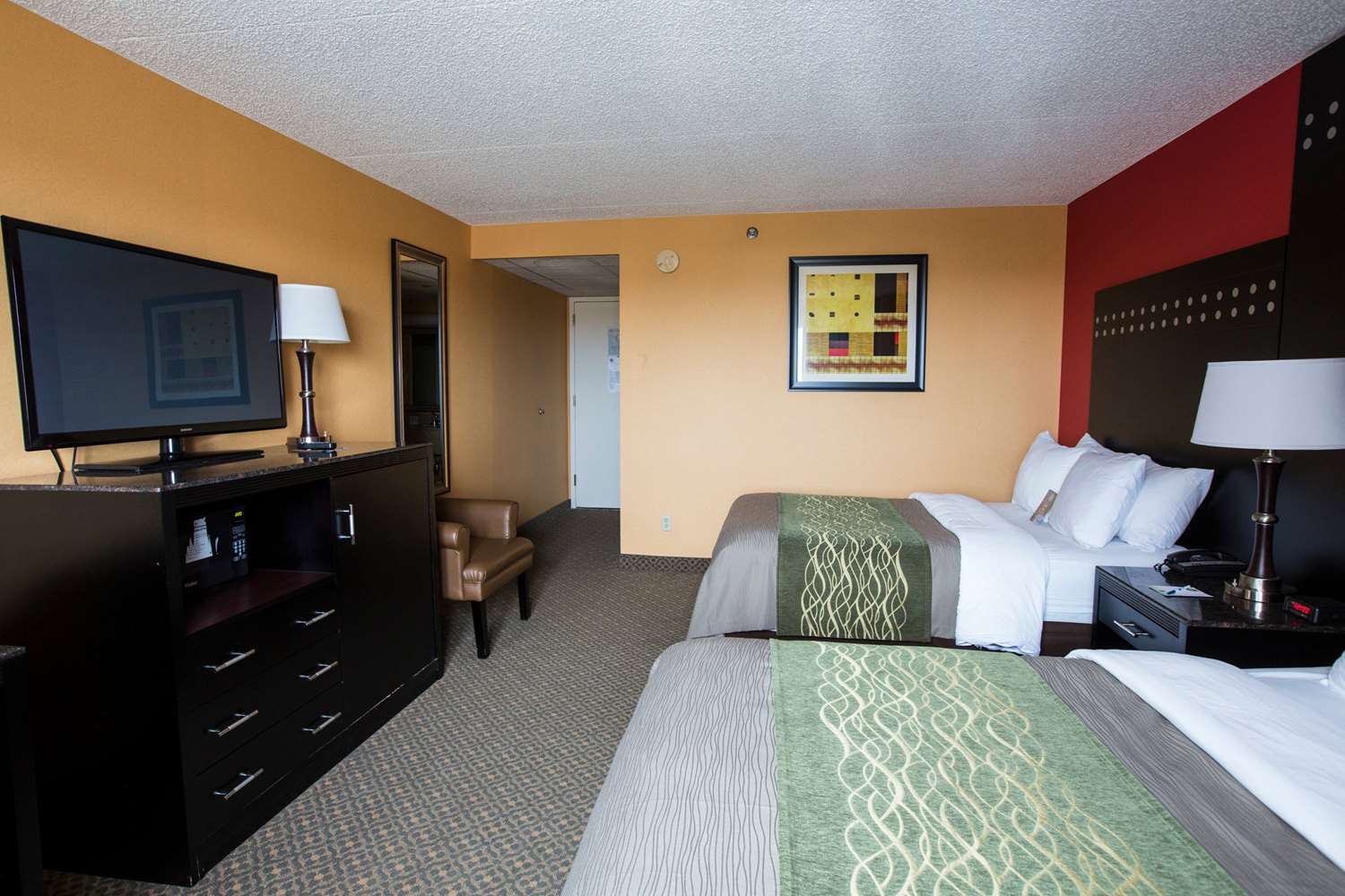 Travelodge By Wyndham Avenel Woodbridge מראה חיצוני תמונה